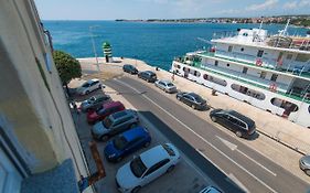 Pleasure Sea View Apartment Zadar